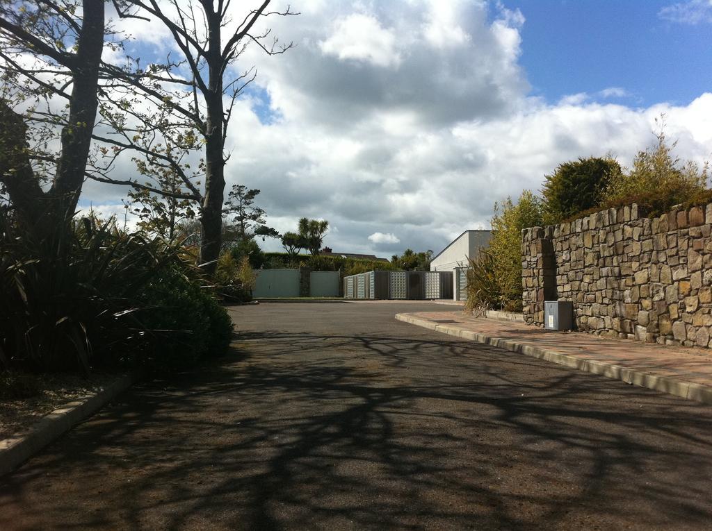 Bearlough Self Catering Holiday Home Rosslare Harbour Room photo